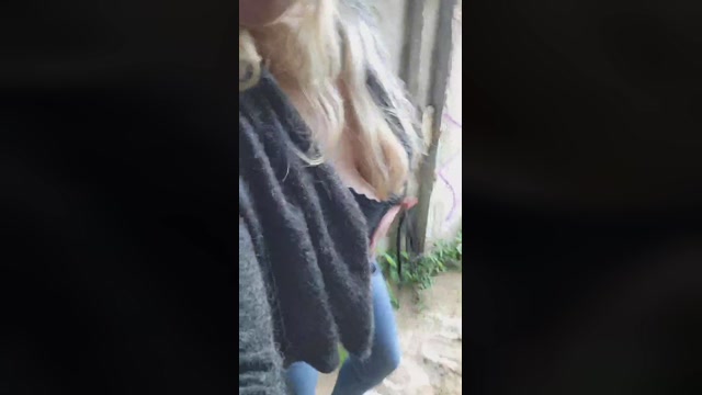 BlondSexxxy  25-10-2022